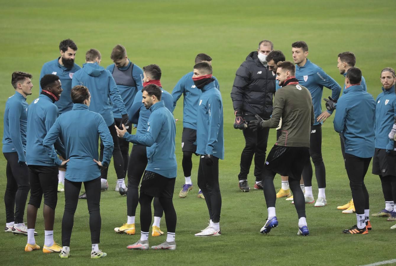 En imágenes, el entrenamiento del Athletic en Sevilla