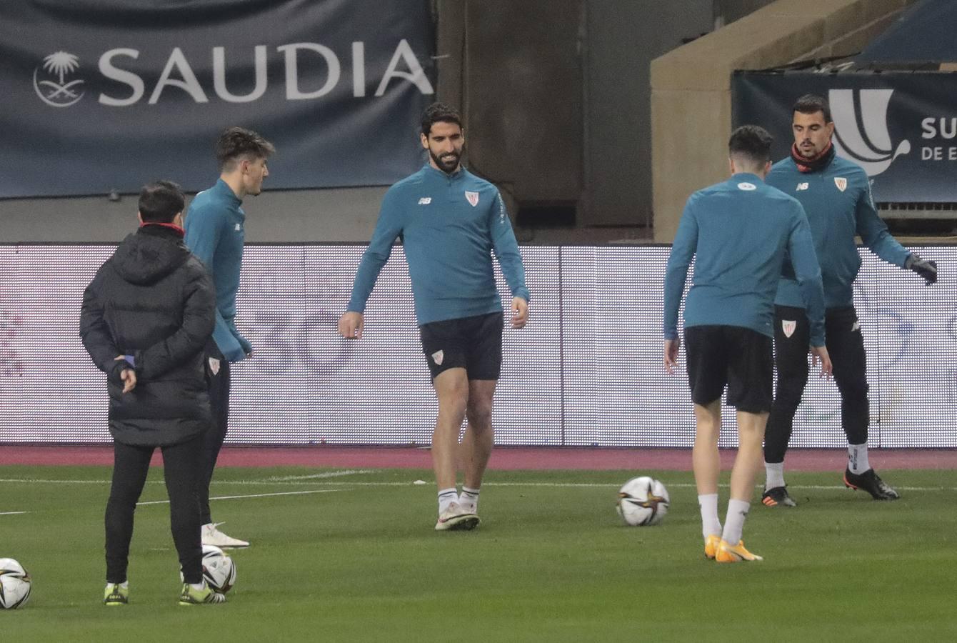 En imágenes, el entrenamiento del Athletic en Sevilla