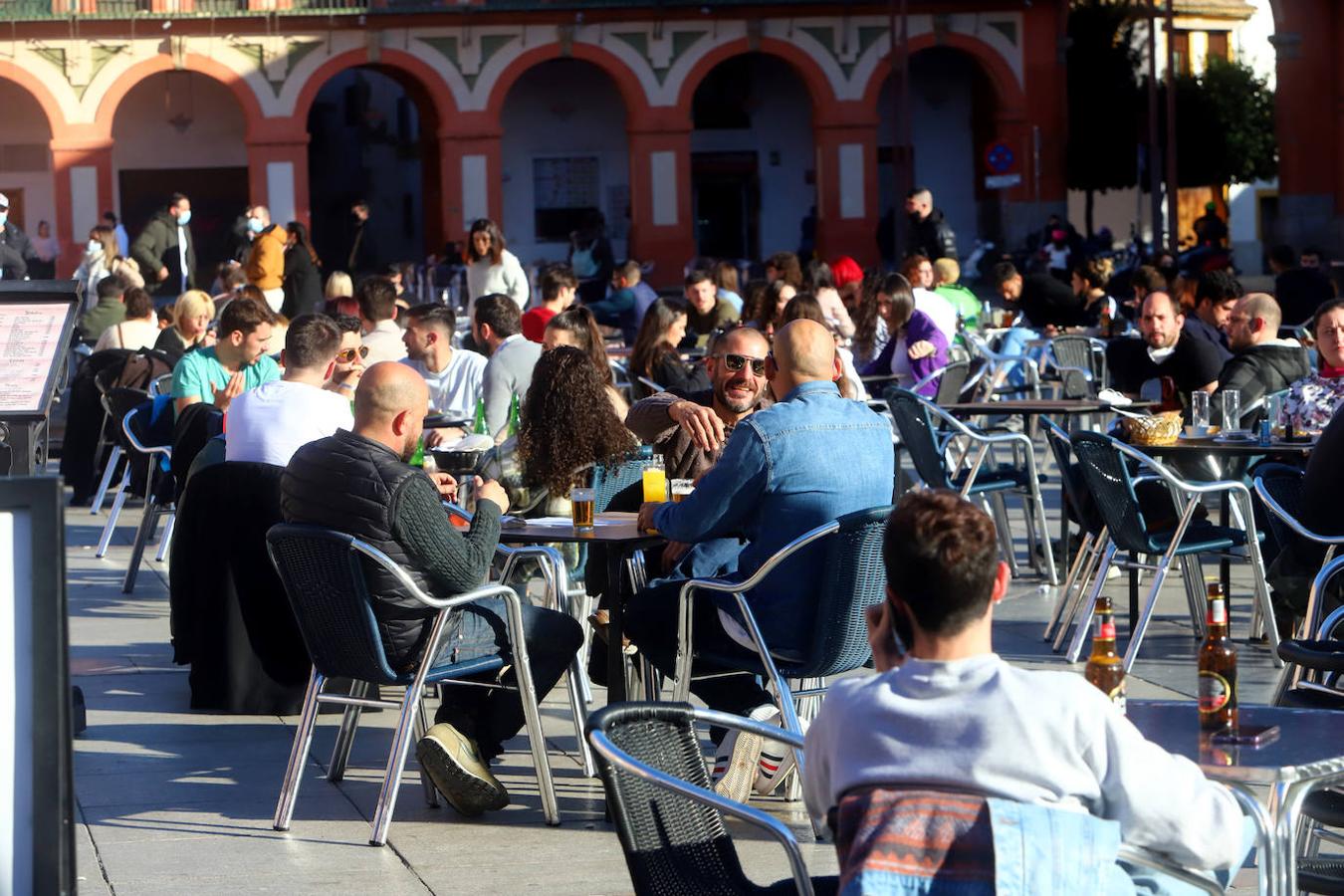 En imágenes, la primera jornada de nuevas restricciones en Córdoba, Pozoblanco y Lucena