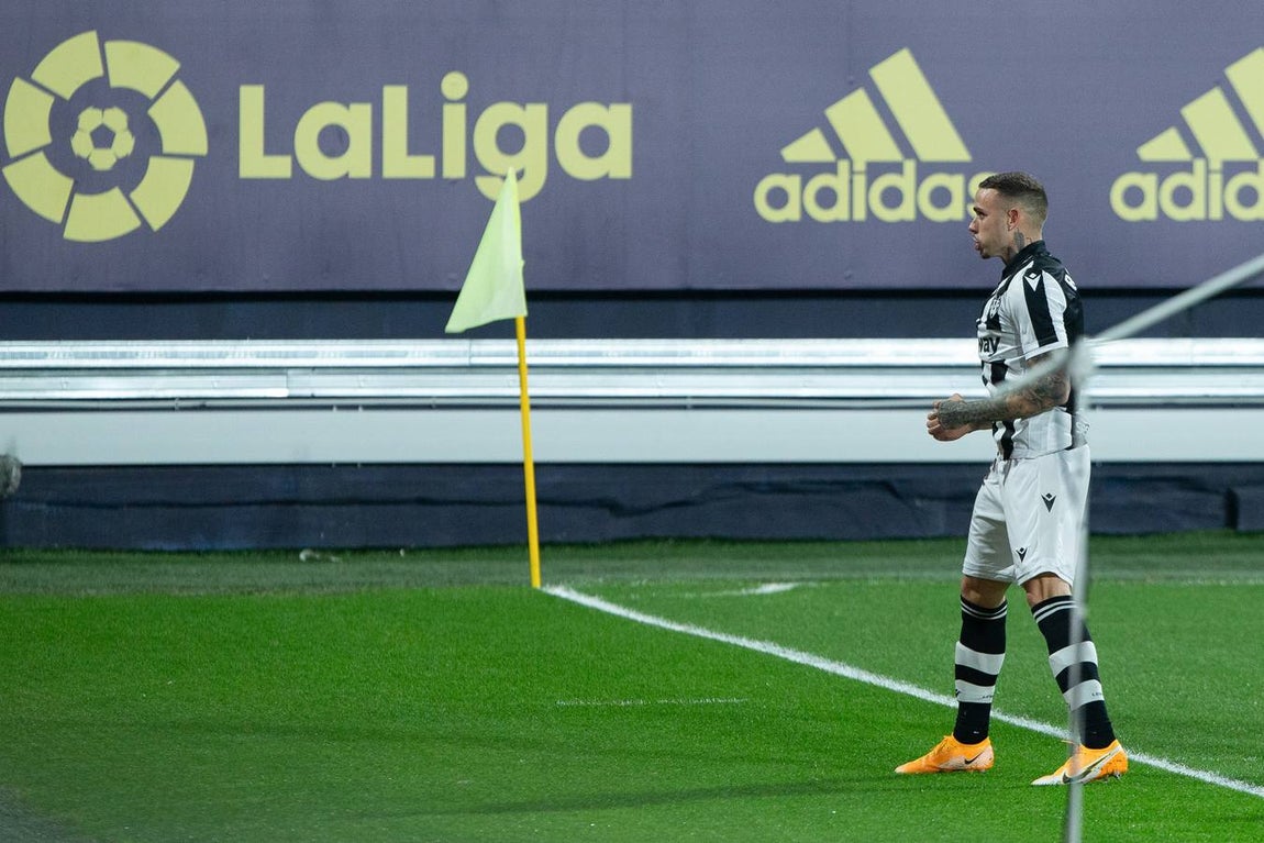 FOTOS: Las imágenes del Cádiz - Levante