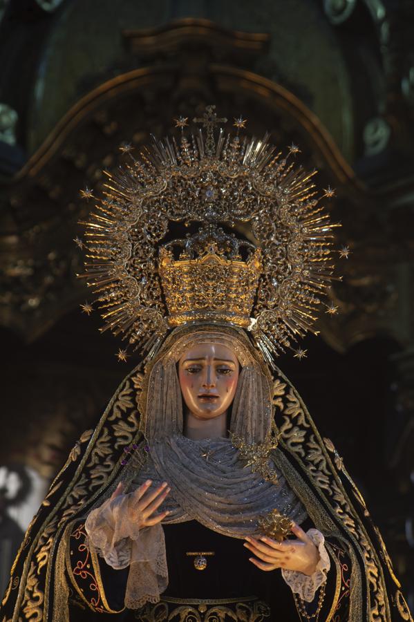 El altar del 75 aniversario de la Virgen de Gracia y Amparo