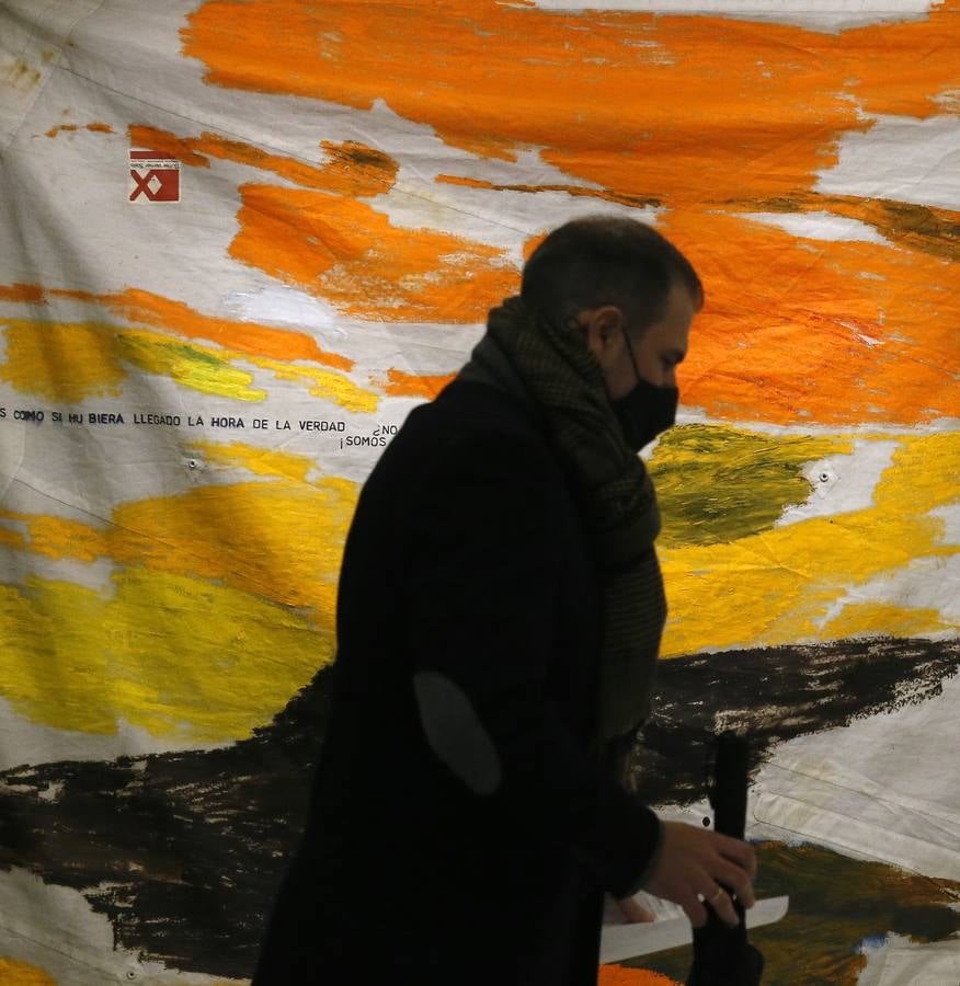 Fotogalería: Pérez Valencia muestra su «Isla Utopía», en Sevilla