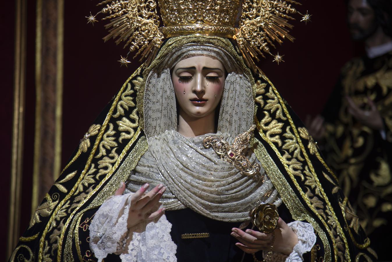 La Virgen de Gracia y Amparo de los Javieres en su capilla