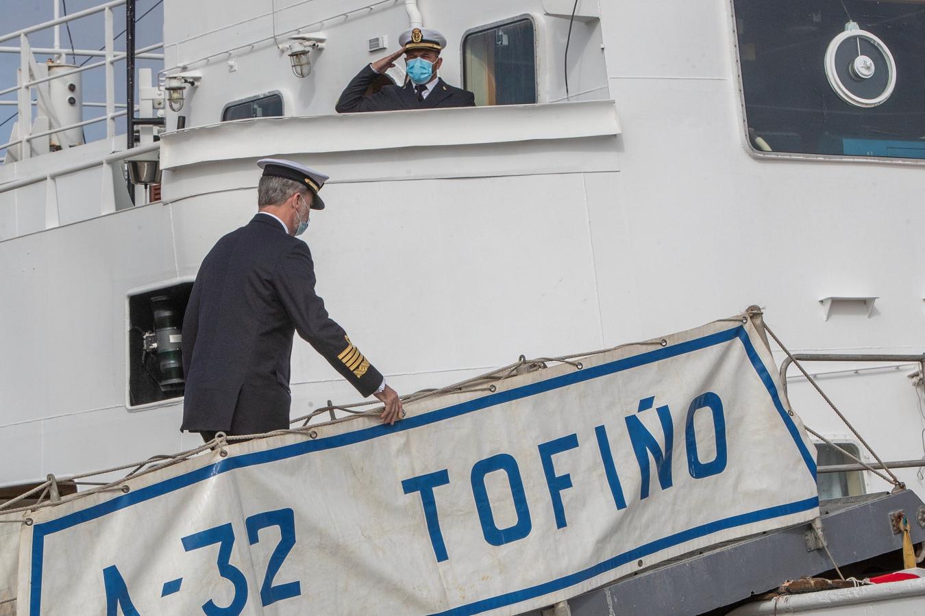 En imágenes: La visita del Rey Felipe VI al Instituto Hidrográfico de la Marina y al buque &#039;Tofiño&#039;