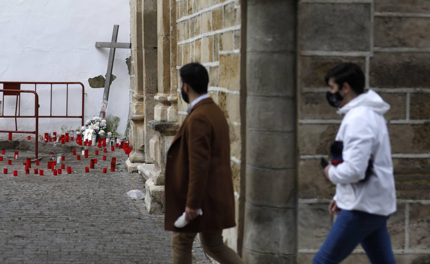 La vida cotidiana en Aguilar tras perder la cruz, en imágenes