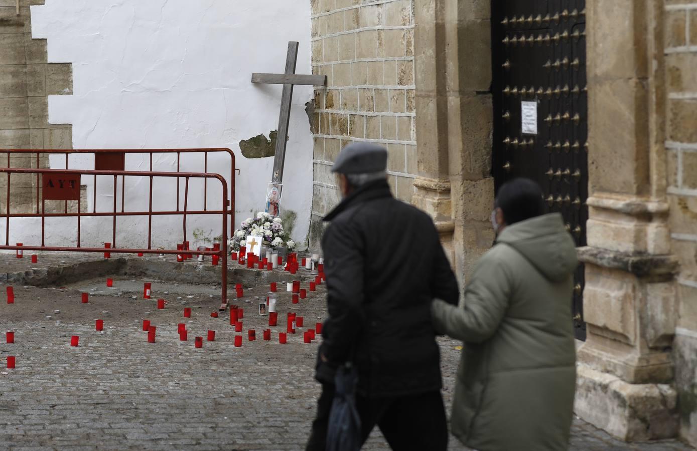 La vida cotidiana en Aguilar tras perder la cruz, en imágenes