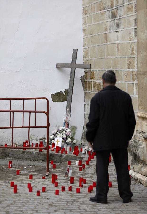 La vida cotidiana en Aguilar tras perder la cruz, en imágenes