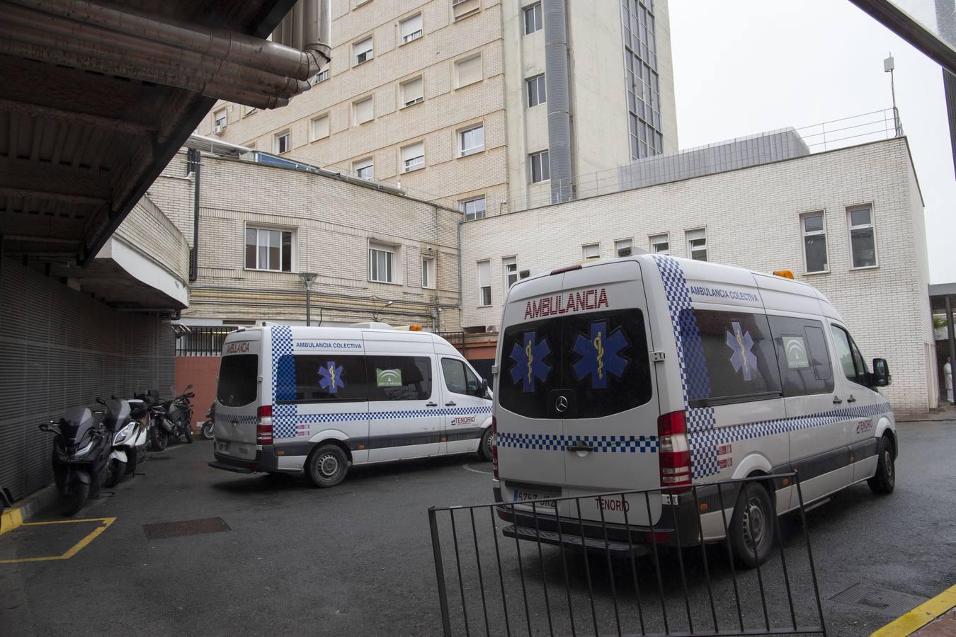 Ambiente del Hospital Universitario de Valme en Sevilla, en imágenes