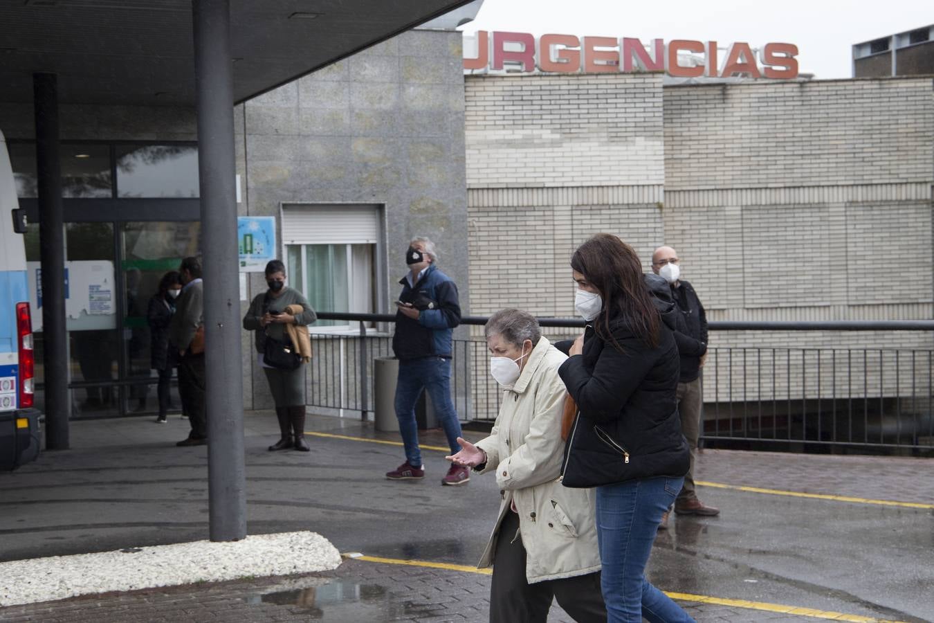 Ambiente del Hospital Universitario de Valme en Sevilla, en imágenes