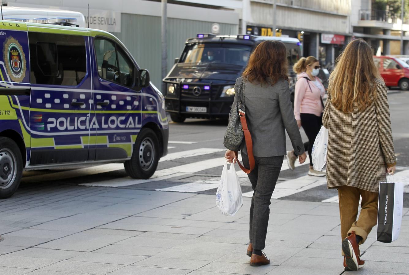 Las imágenes del ambiente que se vive en Sevilla con el cierre perimetral