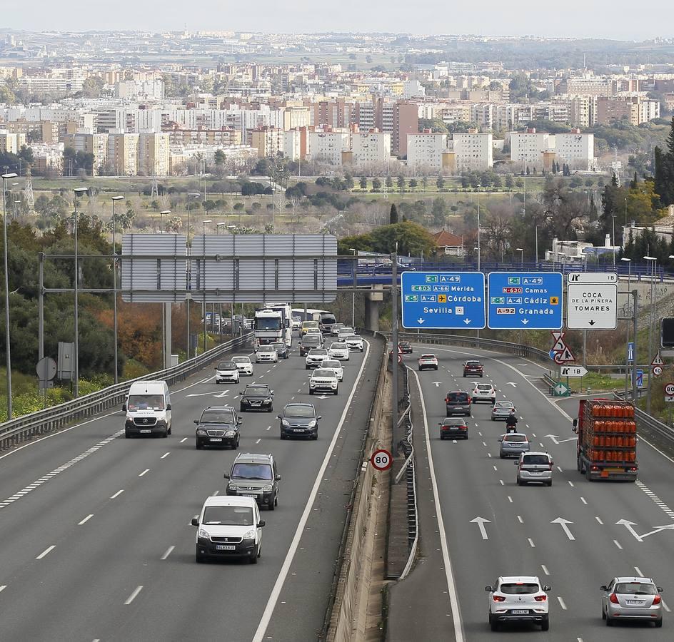 Las imágenes del ambiente que se vive en Sevilla con el cierre perimetral