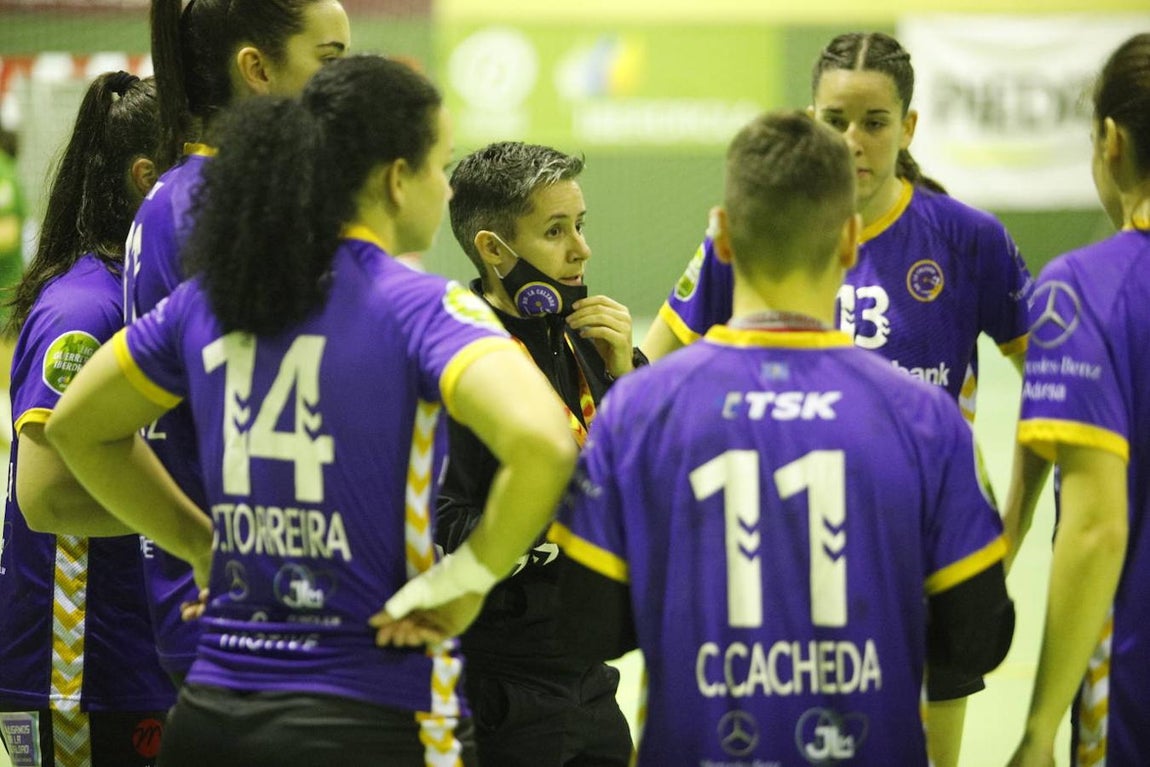 El partido de balonmano Adesal-Liberbank Gijón, en imágenes
