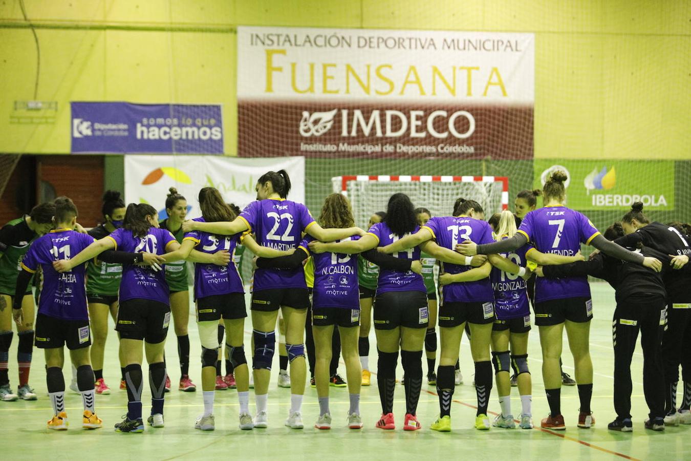 El partido de balonmano Adesal-Liberbank Gijón, en imágenes