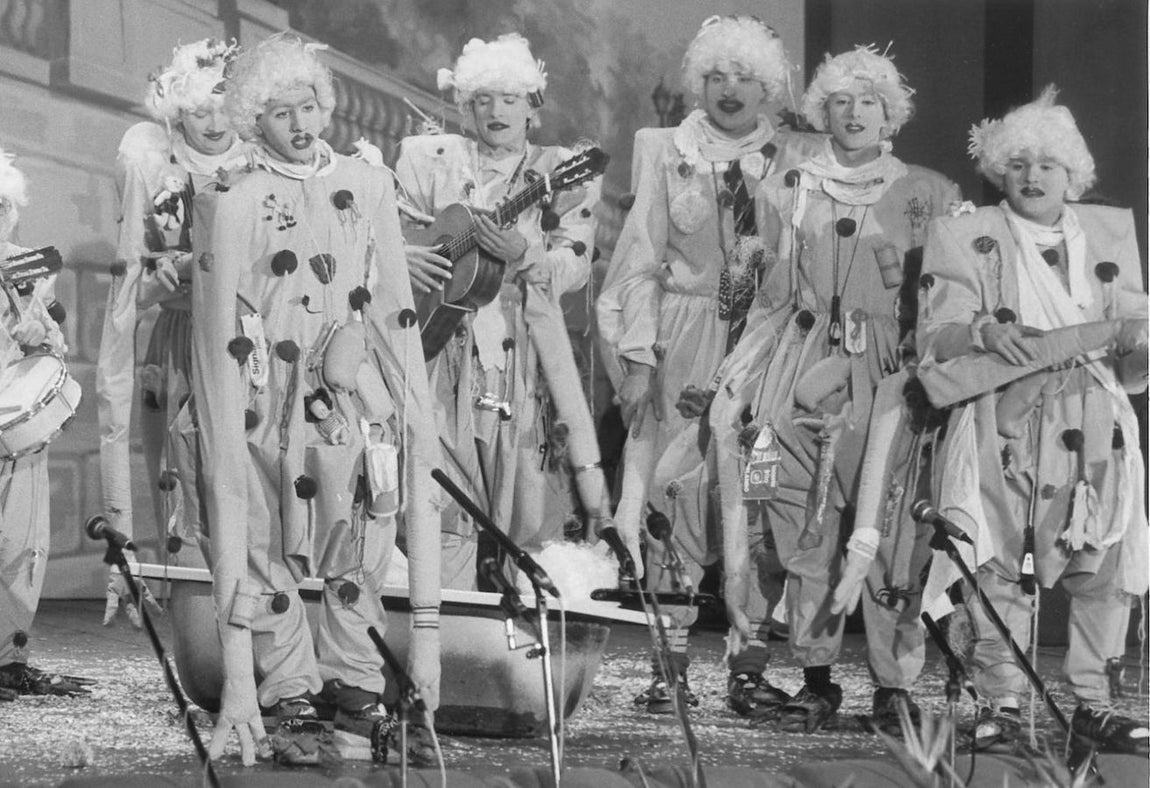 'Los sanmolontropos verdes', la innovadora chirigota de Yuyu, Selu y Erasmo Ubera (1989)