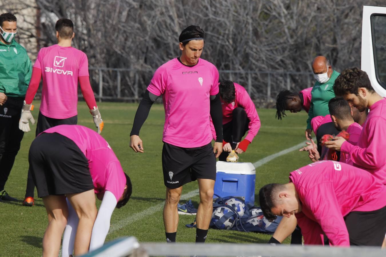 El primer entrenamiento de Alberto Ródenas con el Córdoba CF, en imágenes