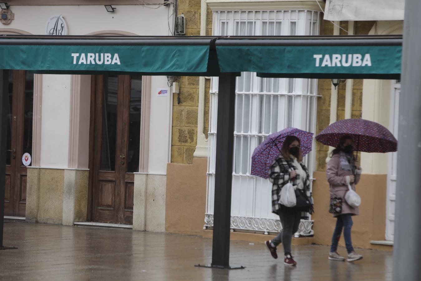 Primer día de cierre de la actividad no esencial en San Fernando