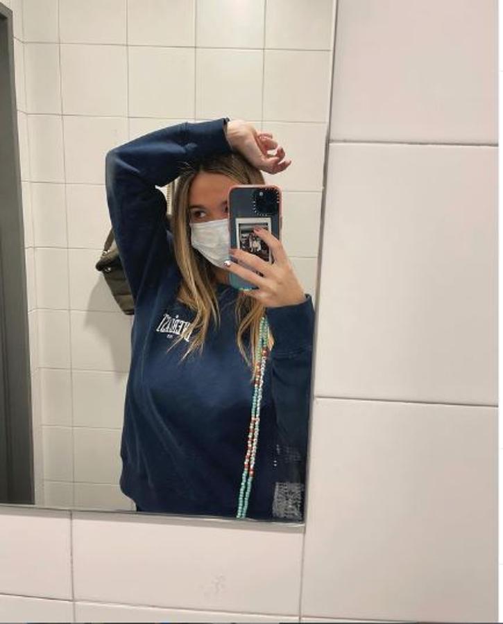 «Pasando la ITV». María Pombo ha acudido a una revisión médica para saber cómo está después de que le diagnosticasen hace unos meses esclerosis múltiple