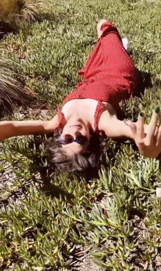 En Melbourne. Garbiñe Muguruza ha hecho un parón en la competición para disfrutar de unas horas de relax en la playa de Melbourne