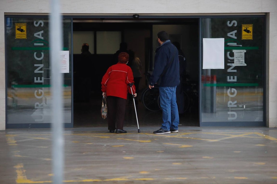 La alta actividad del Reina Sofía de Córdoba por el Covid-19, en imágenes