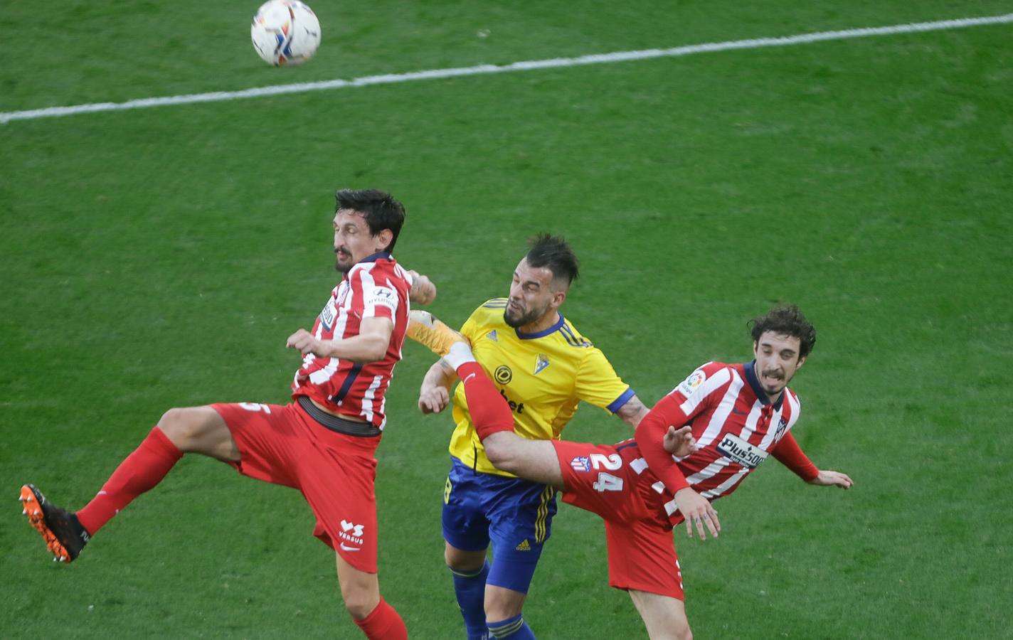 FOTOS: Las imágenes del Cádiz - Atlético