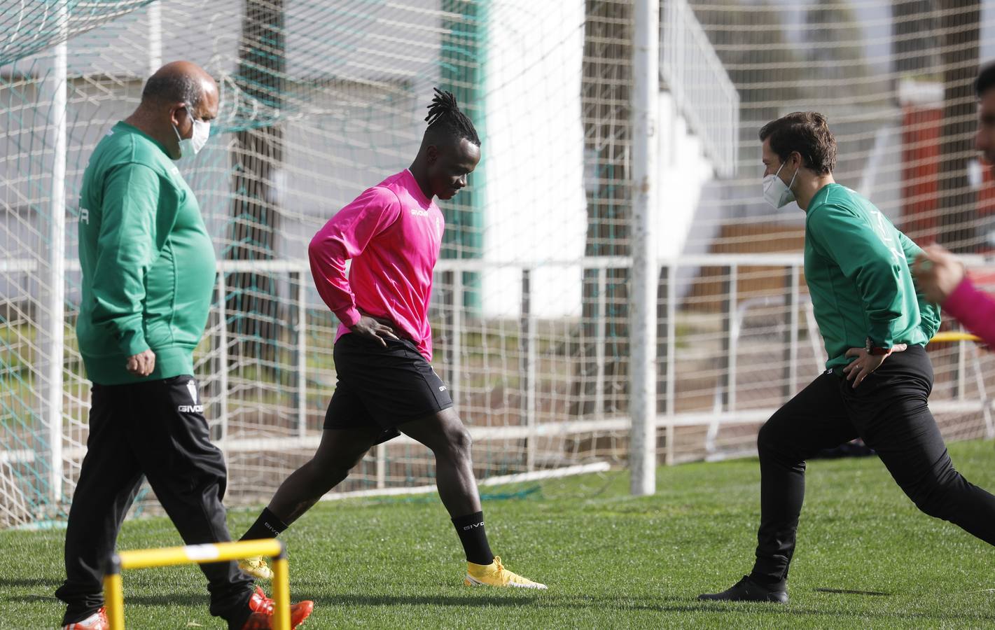 El primer día de Moussa Sidibé en el entreno del Córdoba CF, en imágenes