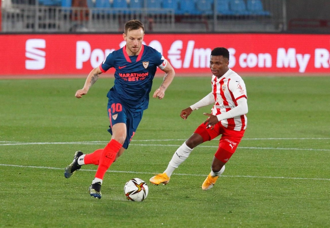 Las mejores imágenes del partido entre el Almería y el Sevilla F.C.