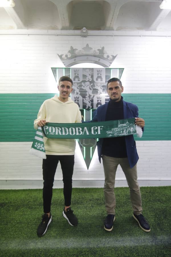 La presentación de Alberto Ródenas en el Córdoba CF, en imágenes