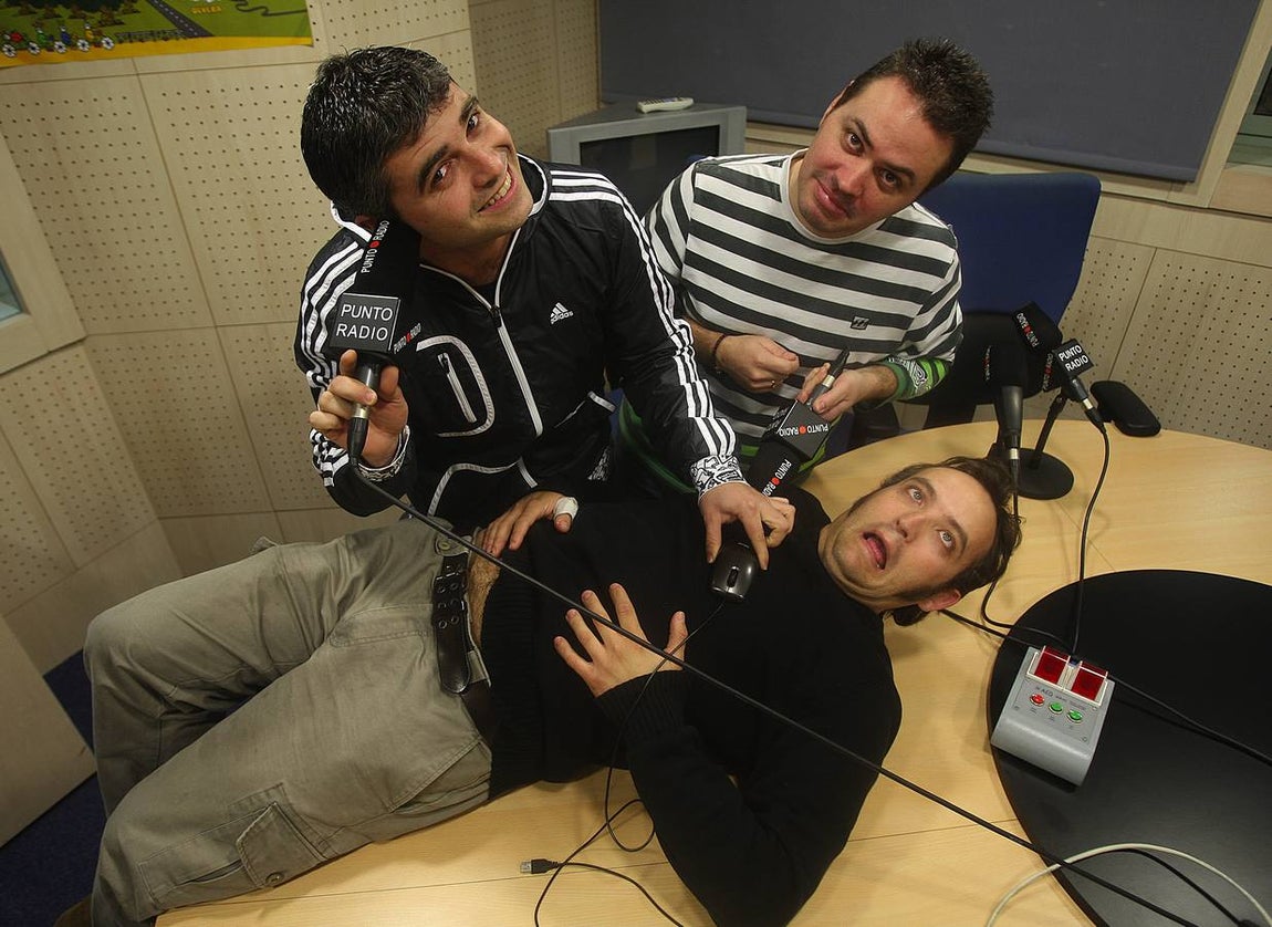 Pamplinas variadas en Punto Radio, con Gago, Chicho y Peñita