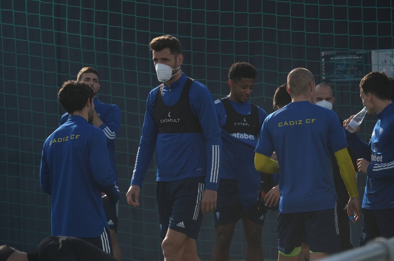 FOTOS: El Cádiz CF ya entrena con sus dos nuevos refuerzos