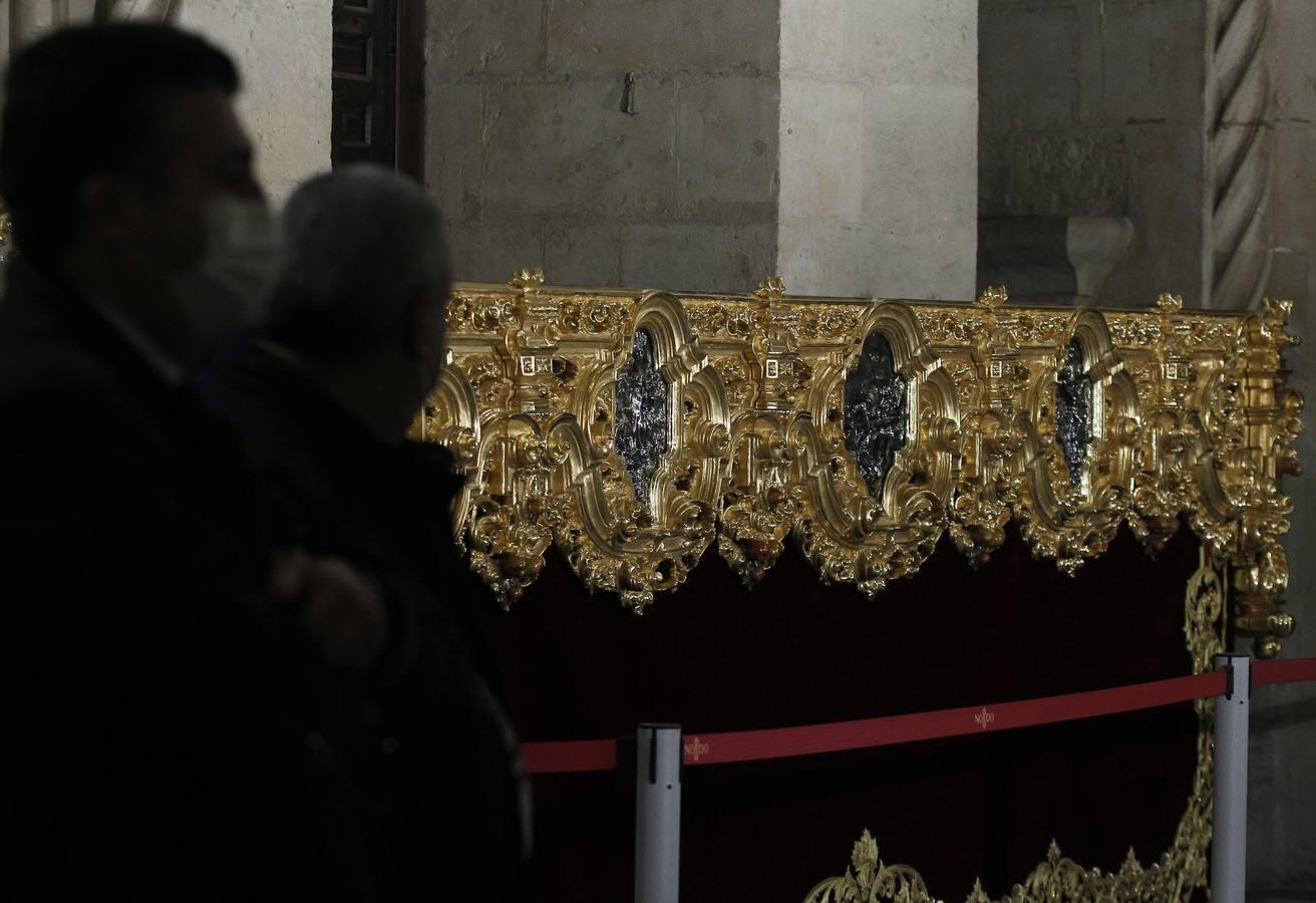 «Y el verbo se hizo carne», la exposición de El Cachorro en el Ayuntamiento de Sevilla, en imágenes