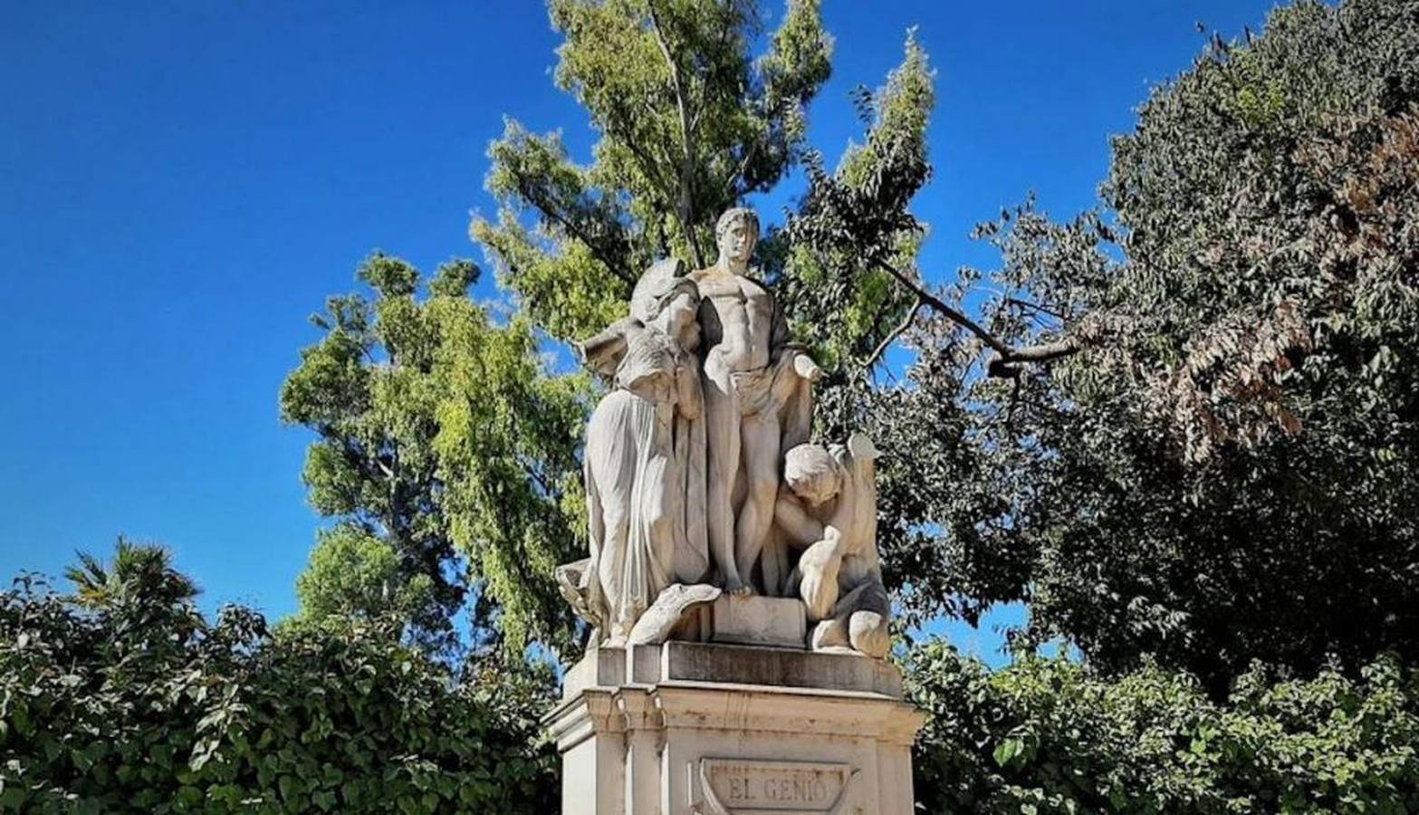 Fotogalería: Ataques al patrimonio en Sevilla