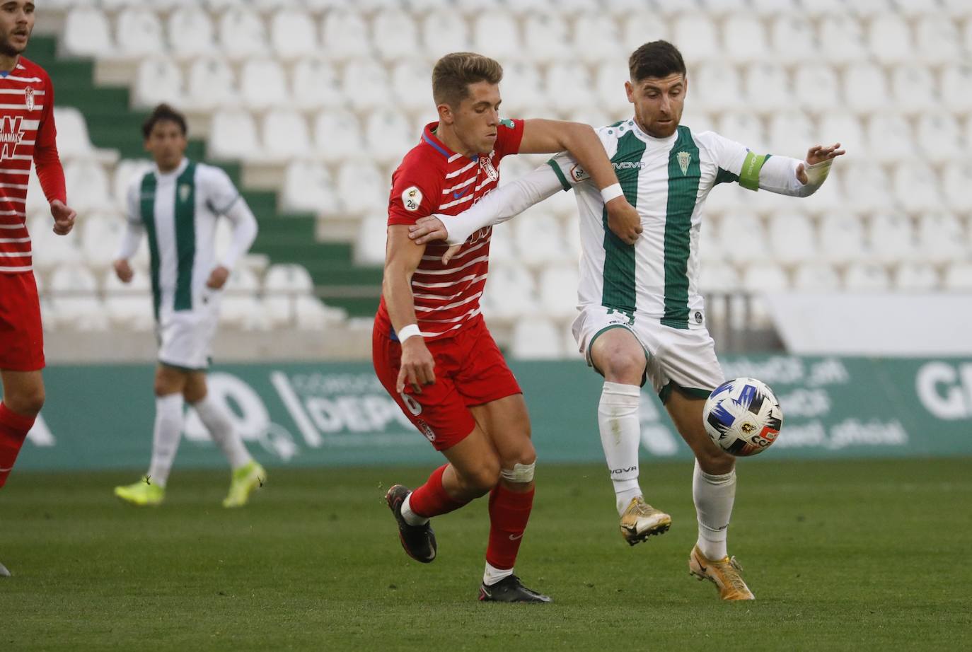 En imágenes, las mejores jugadas del Córdoba CF - Recreativo Granada