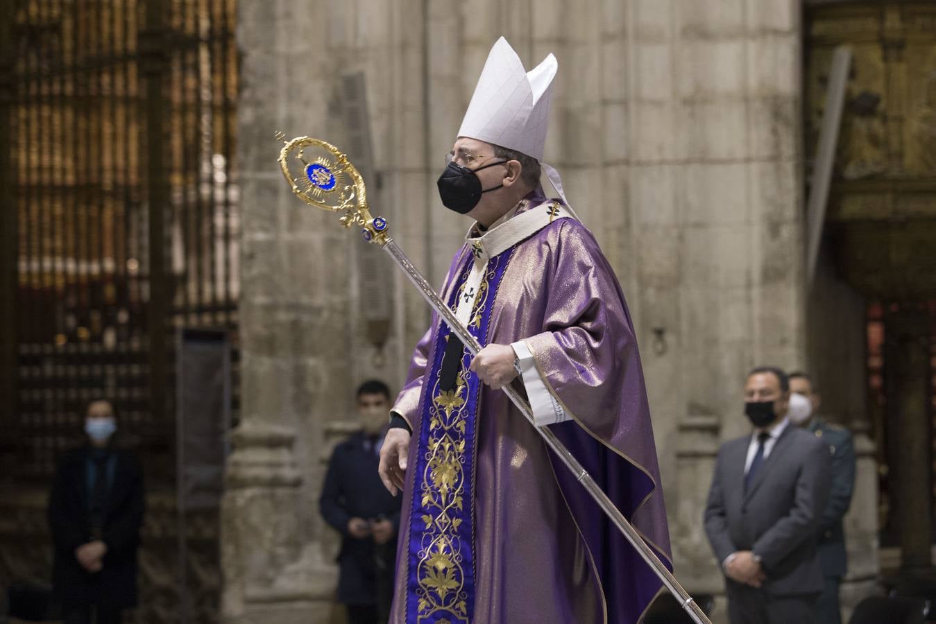 Misa por el arzobispo castrense Juan del Río