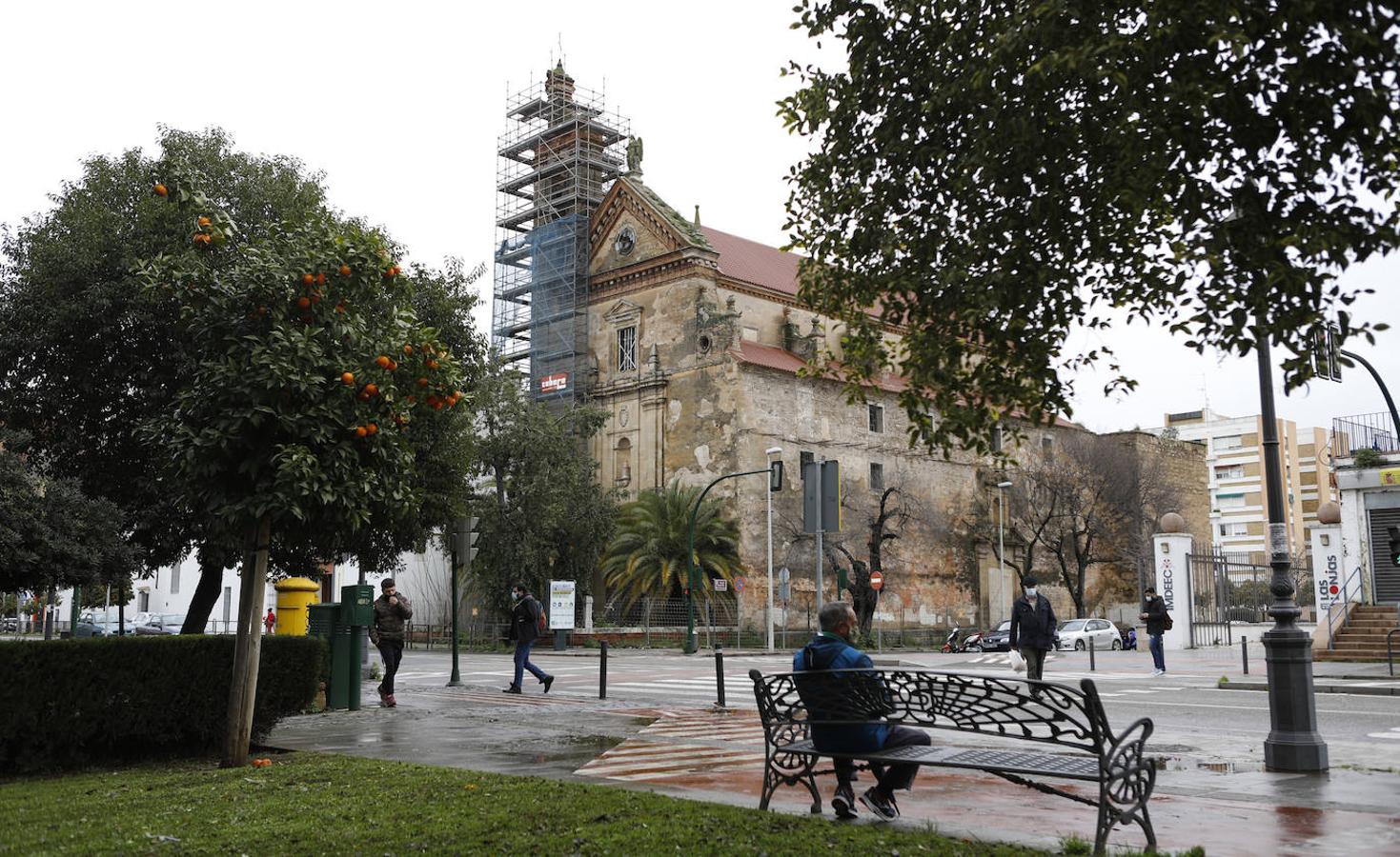 Luces y sombras de torres, puertas y patrimonio de Córdoba, en imágenes