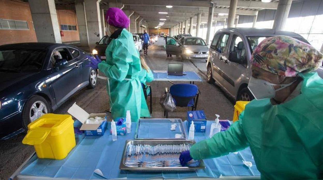 Los estadios se convierten en el nuevo campo de batalla contra el coronavirus