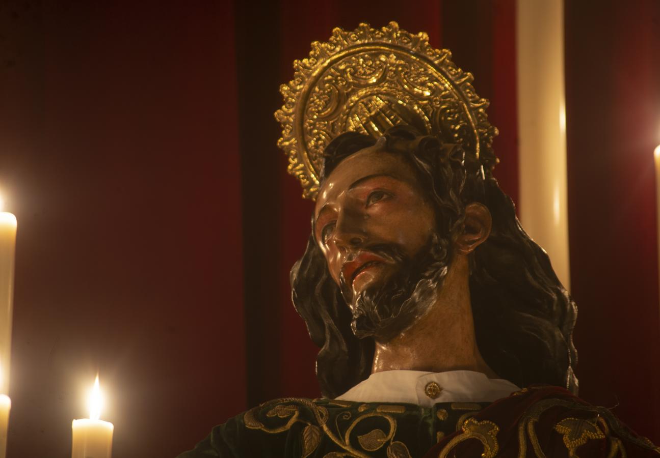 Altar de quinario del Cristo de la Salud de la Carretería