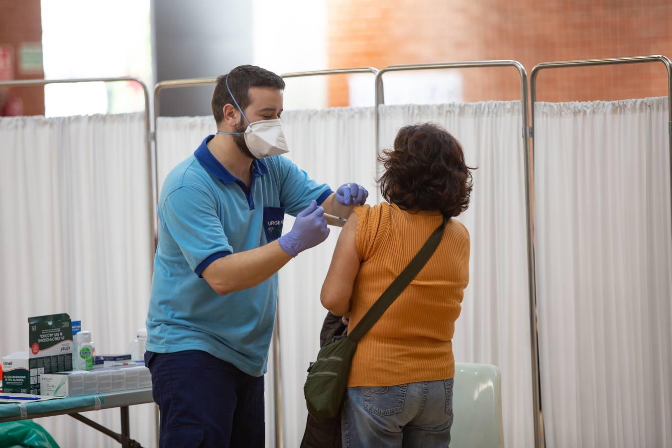 La Universidad de Sevilla se une a la vacunación contra el Covid