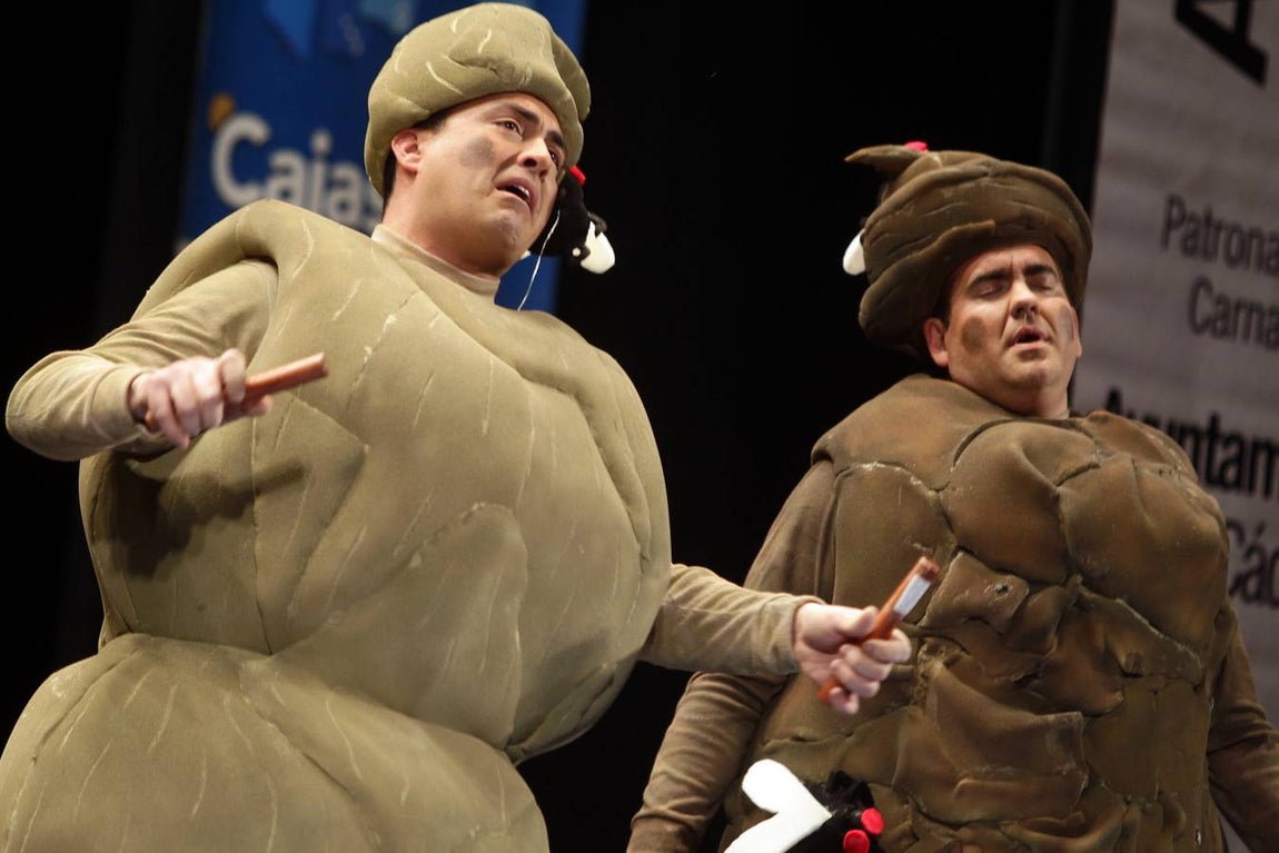 El cuarteto de los mojones, 'Llévatelo calentito', telonazo al cantar antes de 'La sereníssima'