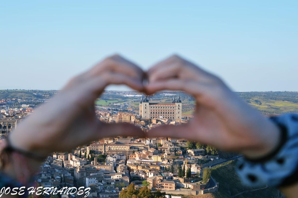Una historia de 3.000 fotografías sobre la ciudad de Toledo resumidas en un puñado de instantáneas