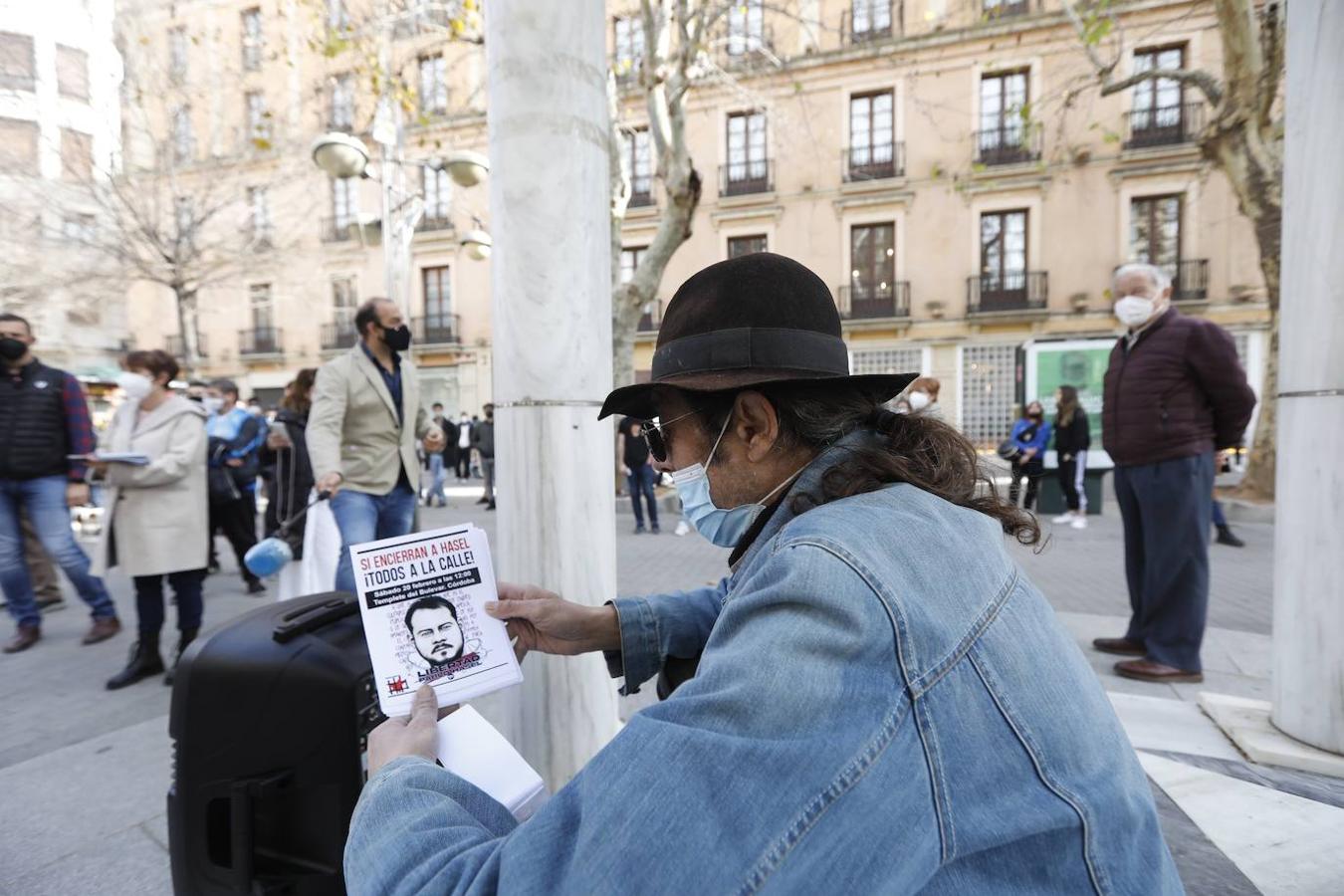 La concentración por la libertad del rapero Pablo Hasel en el Bulevar, en imágenes