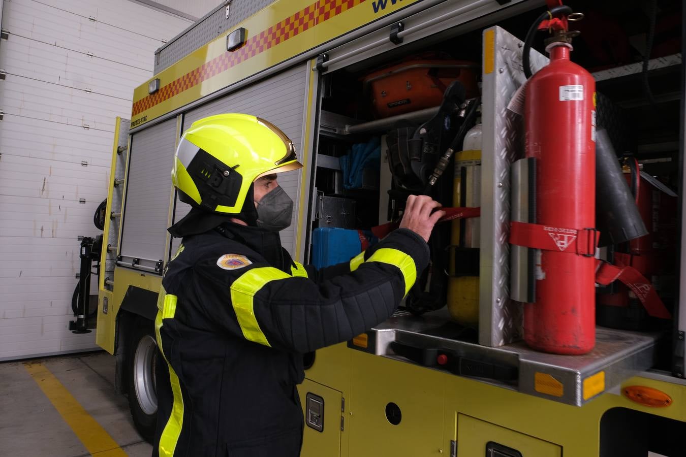 FOTOS: Bomberos del Consorcio Provincial en el parque de Cádiz