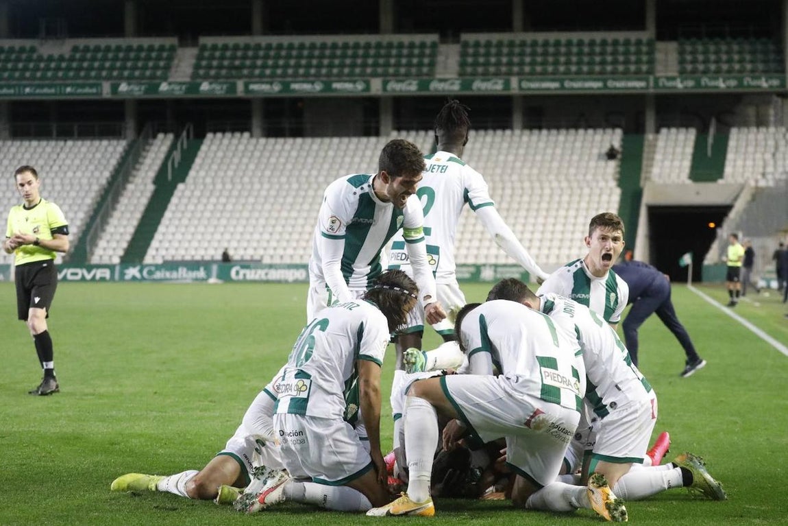 En imágenes, las mejores jugadas del Córdoba CF - Linares