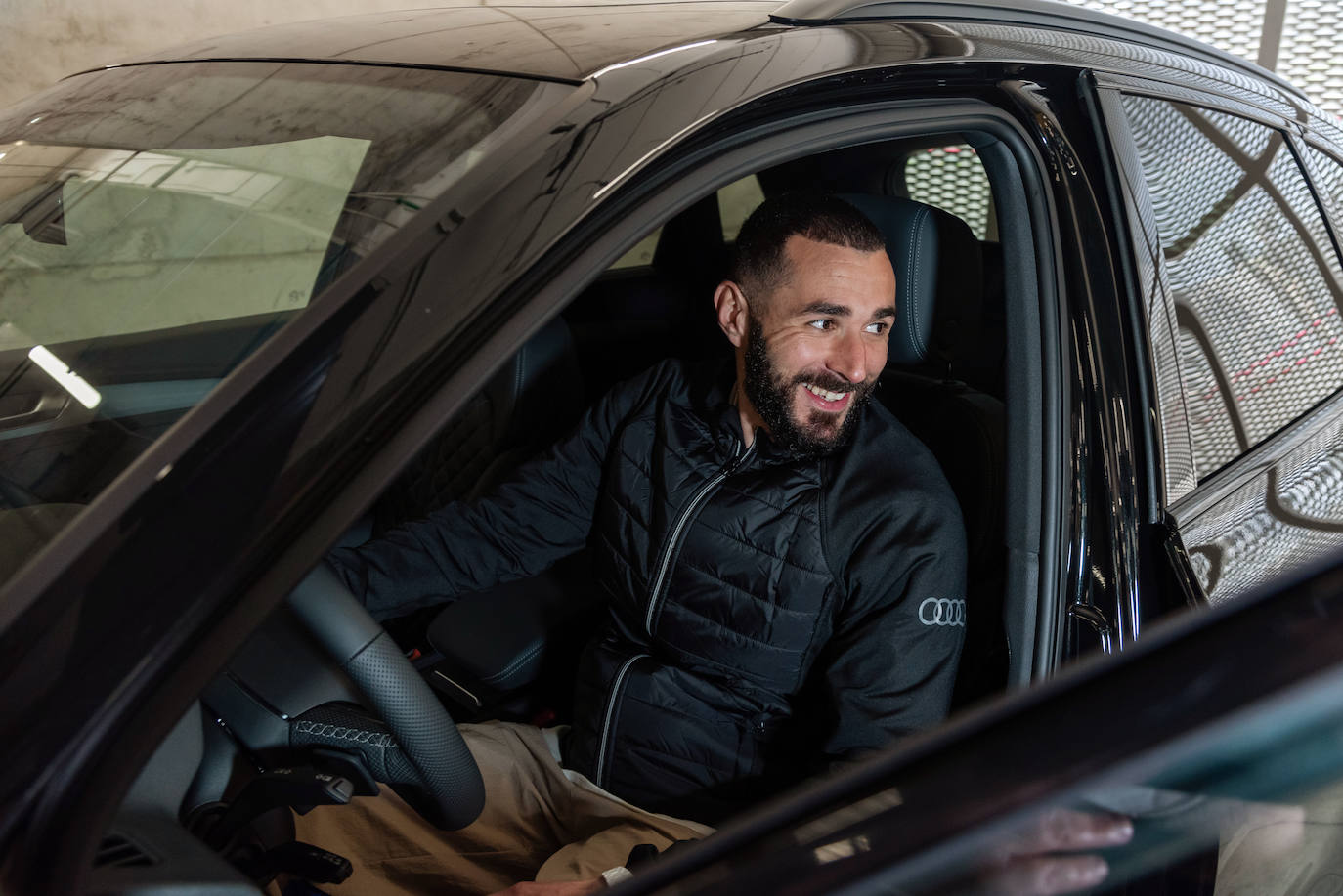 Galería: derroche de CV en los nuevos &#039;coches oficiales&#039; del Real Madrid