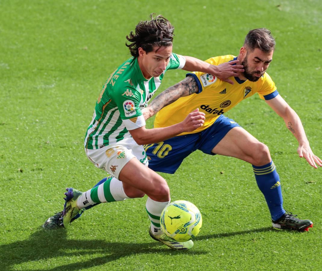 En imágenes, el partido entre el Cádiz y el Betis