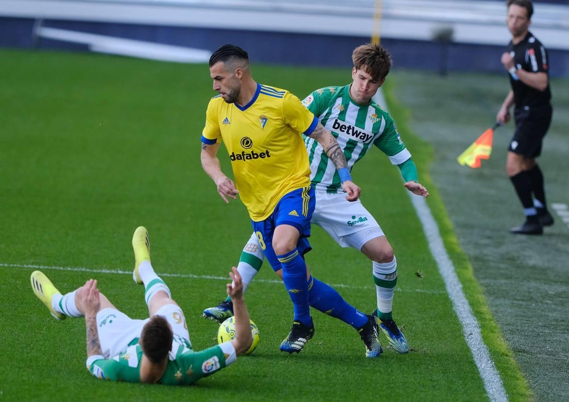 En imágenes, el partido entre el Cádiz y el Betis