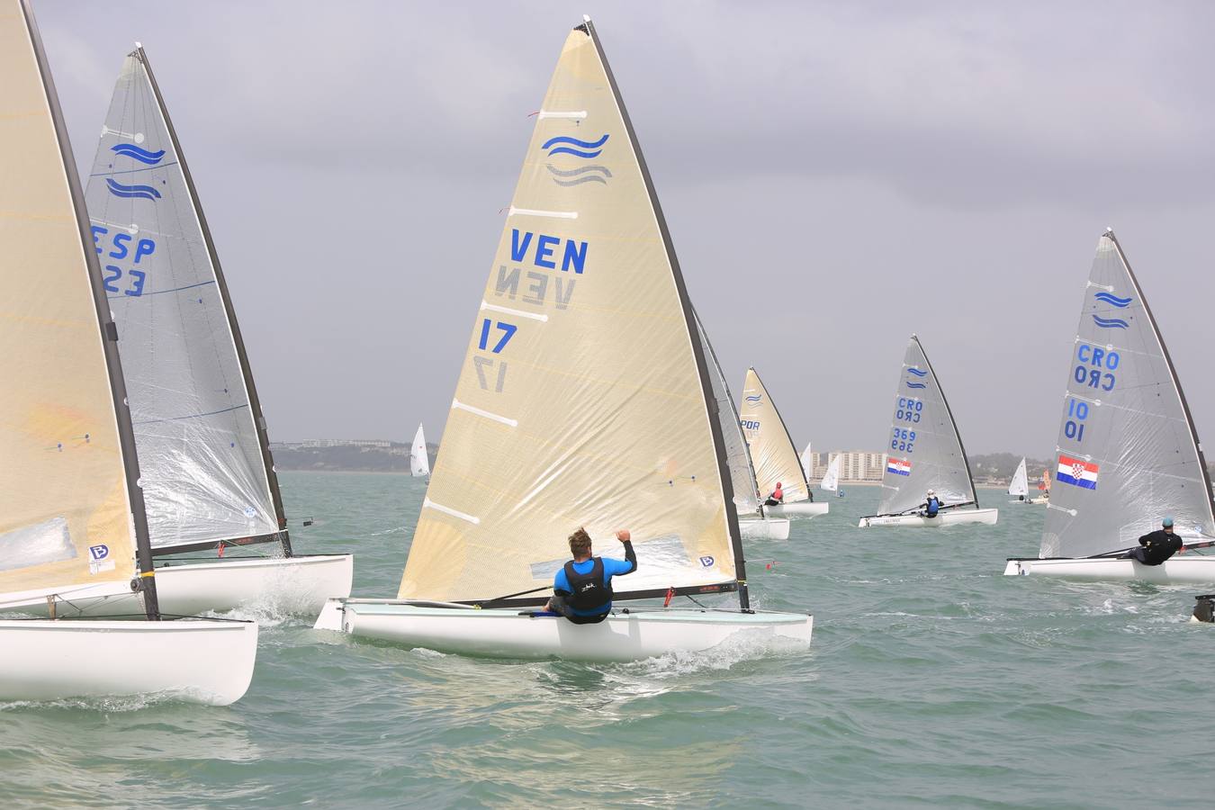 FOTOS: La Semana Olímpica Andaluza de vela, en la Bahía de Cádiz