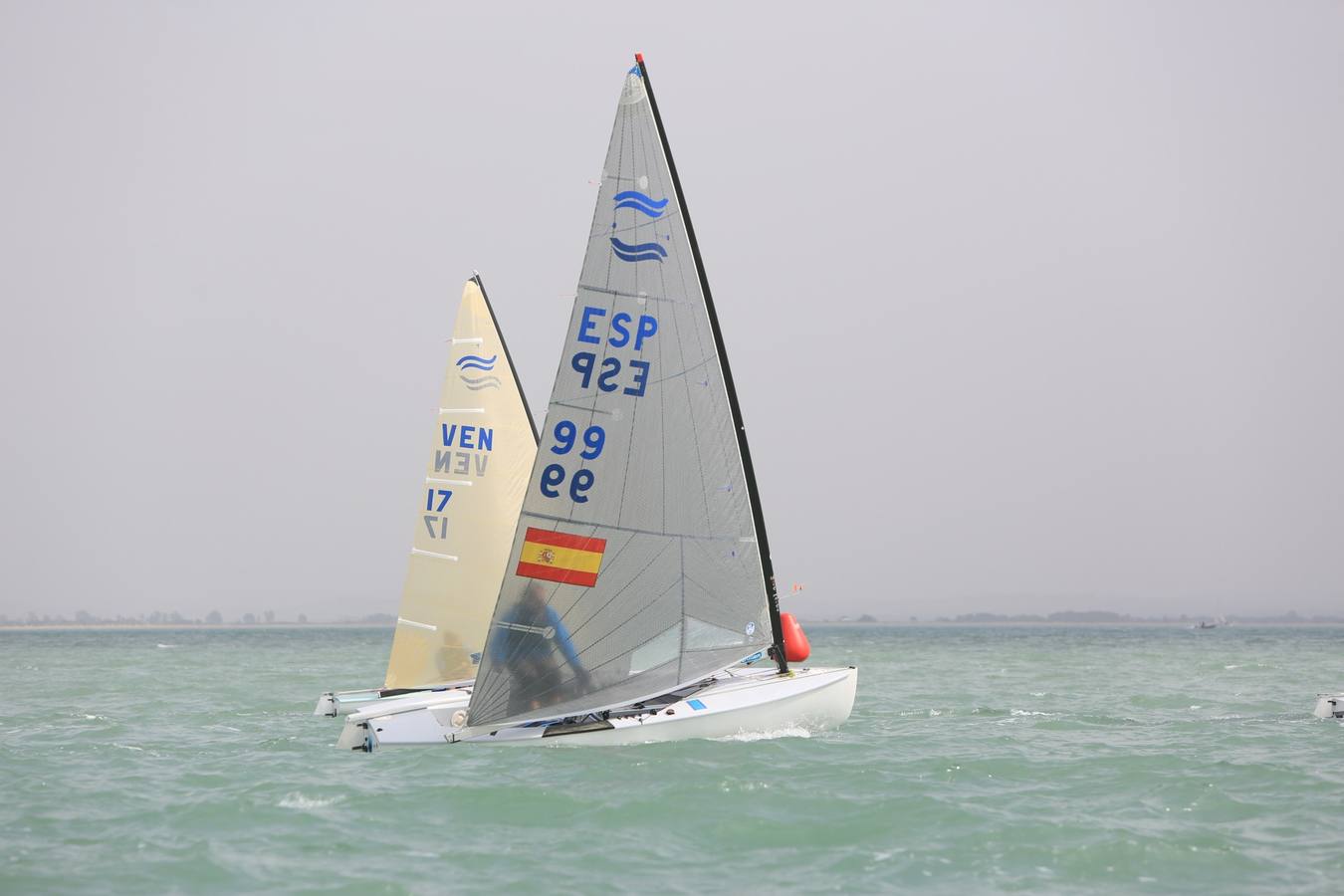 FOTOS: La Semana Olímpica Andaluza de vela, en la Bahía de Cádiz