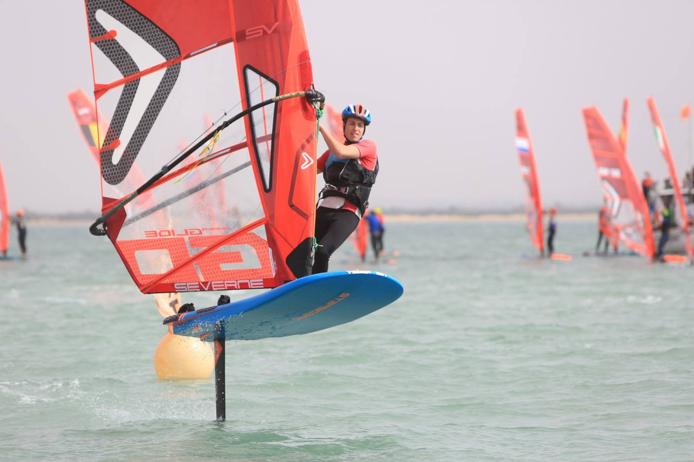 FOTOS: La Semana Olímpica Andaluza de vela, en la Bahía de Cádiz