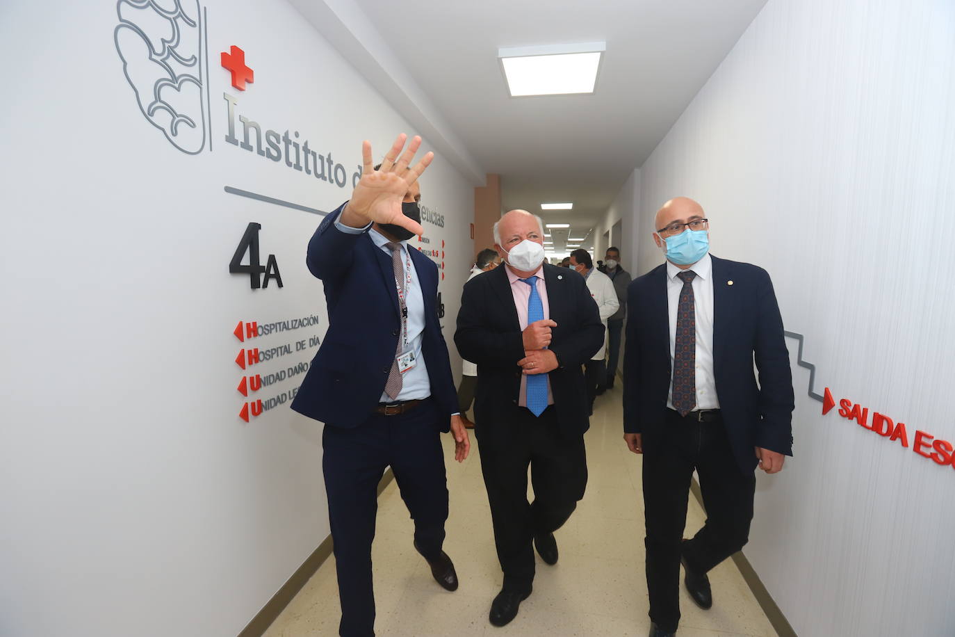 La inauguración del Instituto de Neurociencias de Cruz Roja en Córdoba, en imágenes