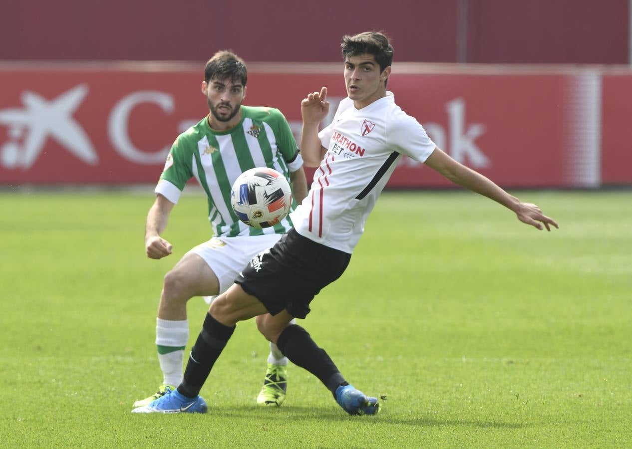 Fotogalería: Las mejores imágenes del Sevilla Atlético-Betis Deportivo